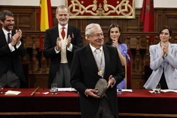 Gonzalo Celorio, en el Premio Cervantes: «Cualquier intento de ruptura en busca de la modernidad está en el Quijote»