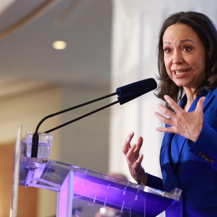 María Corina Machado apuesta ante empresarios en Madrid por la “privatización total” de la petrolera estatal venezolana