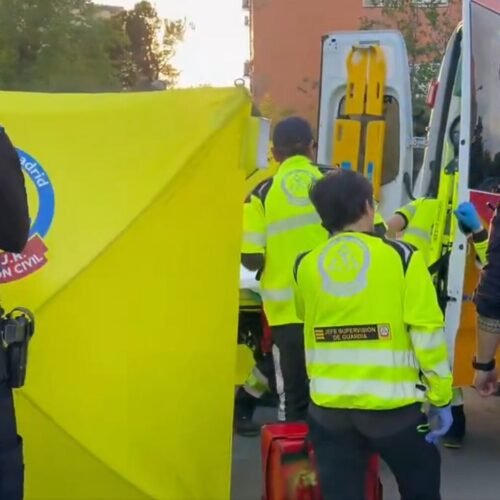 Un niño de dos años, en estado grave tras ser atropellado por un coche en Madrid