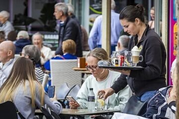 Más de un millón de ocupados tienen al menos dos trabajos para sostener su economía familiar