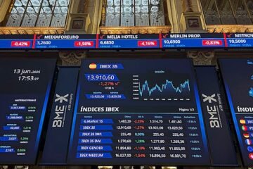 No te fíes de la IA si vas a invertir: la CNMV alerta de «fallos, errores y alucinaciones» en sus consejos