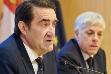 Castilla y León prepara un operativo “más especializado y anticipativo” ante los incendios que se prevén este verano