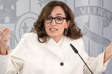 Ya está en vigor: los trabajadores que ganen menos de 35.000 euros solo pagarán máximo 62 euros en medicinas