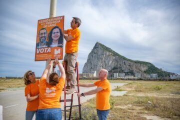 El Campo de Gibraltar, una sociedad de frontera de 300.000 andaluces con una identidad diferente