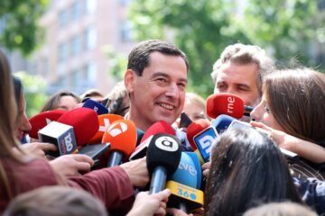 Reacciones políticas del 18 de mayo de 2026 tras las elecciones andaluzas | Ayuso vislumbra en Andalucía “otros cuatro años de pujanza” y asegura que Sánchez “debería haber dimitido”
