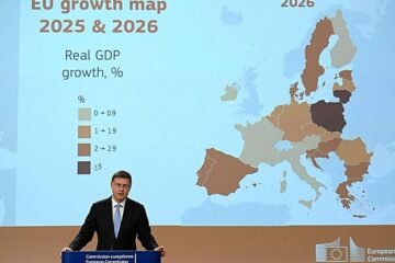 Bruselas publica una carta para aclarar que los gastos en pensiones «no son subvencionables» a través de los fondos europeos