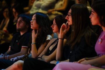 Los jóvenes españoles tienen una situación social y económica peor que hace 30 años