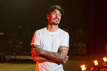Rels B, la estrella a su bola: «Rapeo de puta madre. Al que le moleste mi estilo, que se llene un Metropolitano»