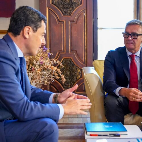 El PP se reúne con Vox para negociar la investidura de Moreno en Andalucía