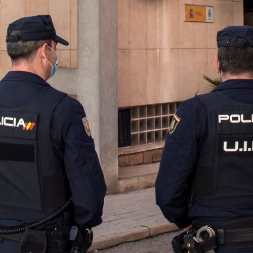 Detenidos cuatro policías en Linares en una operación contra el narcotráfico con otros 16 arrestos