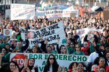 Ocho de cada 10 encuestados por los sindicatos de vivienda en Cataluña iría a una huelga general por la crisis habitacional
