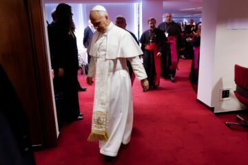 León XIV deja en el aire qué hará con el escándalo de pederastia en la Iglesia española
