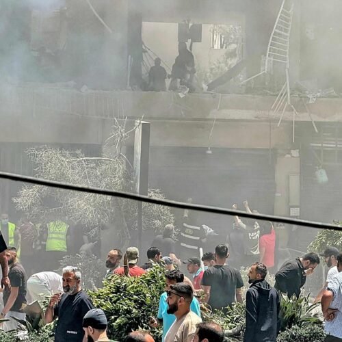 Un bombardeo israelí en Beirut deja en suspenso la firma del acuerdo entre EE.UU. e Irán