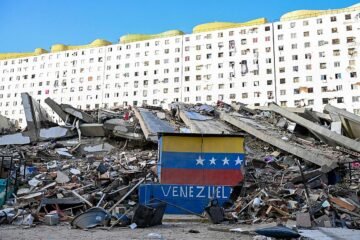 Las viviendas sociales de Hugo Chávez se desploman como castillos de arena