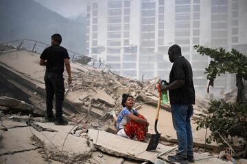 Una falla sobre otra falla