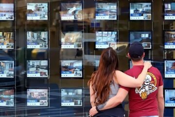 ¿Ha abierto una nueva inmobiliaria en tu calle? Por qué su expansión infla el precio de los pisos