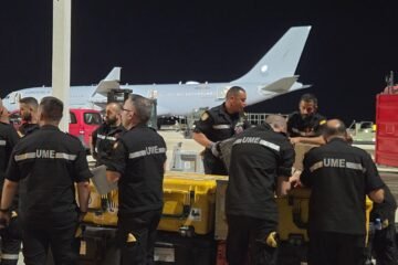 Los primeros 59 españoles repatriados de Venezuela llegarán este domingo