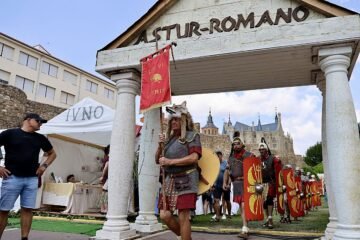 Astorga vuelve a vivir entre ‘Astures y Romanos’