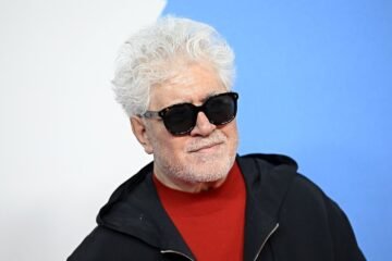 Pedro Almodóvar, 76 años: «El dinero que recibimos lo devolvemos al Estado a través de impuestos y la Seguridad Social»