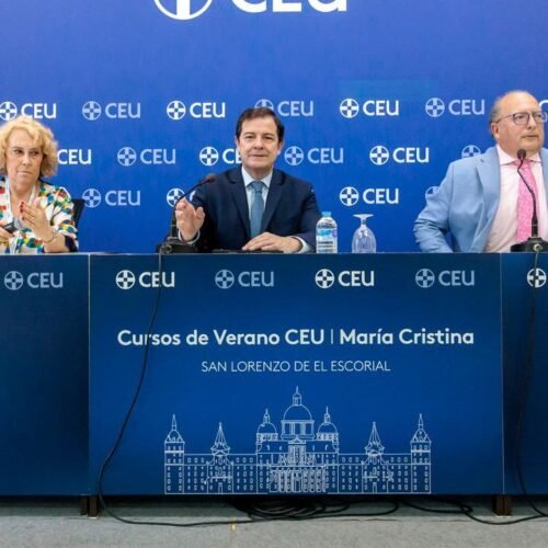 Mañueco admite “actos reprobables” en la conquista de América, pero lamenta que «aún soportemos el dedo acusador”