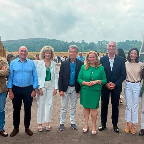 Feijóo bendice a los nueve candidatos del PP confirmados para las municipales de 2027: “A ganar y a volver a ganar”
