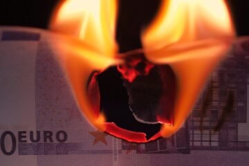 Es oficial: los billetes y monedas afectados por los incendios en España pueden recuperar su valor por el Banco de España
