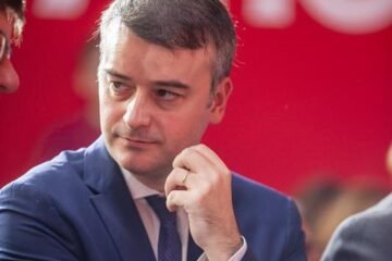 Iván Redondo, exasesor de Sánchez, simultaneará sus trabajos para Santa Bárbara con su propia empresa de defensa