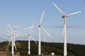 Acciona vende a Galp 15 parques eólicos por 432 millones de euros