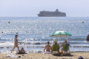 Los españoles se cansan de la masificación turística: más de la mitad huyen de destinos saturados y evitan agosto
