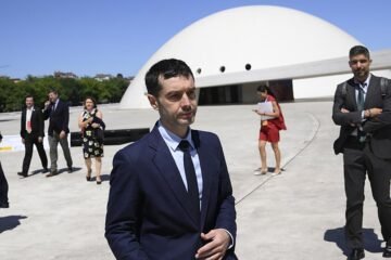 El Gobierno vuelve a definir como ‘multiarrendador’ a quien alquila dos casas para justificar la intervención del mercado
