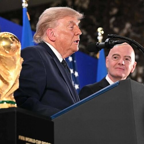 Trump amenaza con subir los aranceles a Canadá por los incendios que afectan a Nueva York antes de la final del Mundial