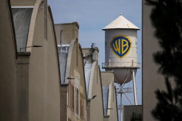 Bruselas aprueba con condiciones la compra de Warner por Paramount