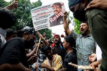 La India estrena ministro de Educación tras la dimisión de su predecesor por las protestas de las ‘cucarachas’