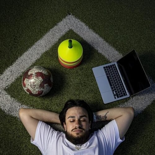 El aterrizaje del Bitcoin: una partida al FIFA y un homenaje a Lorca marcan el camino