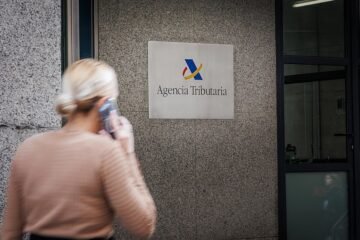 Confusión entre los autónomos sobre la entrada en vigor de la herramienta para compartir facturas con Hacienda