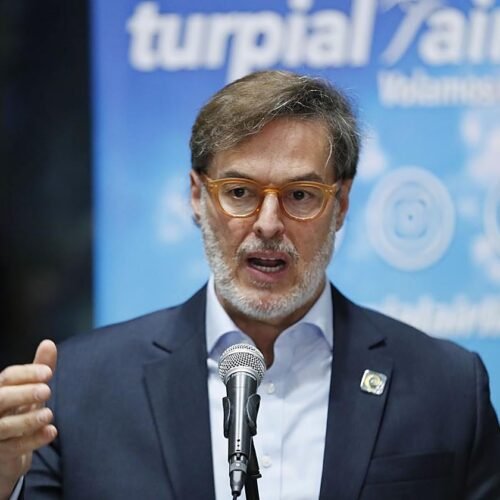 Delcy Rodríguez designa a su representante diplomático en EE.UU. como nuevo canciller