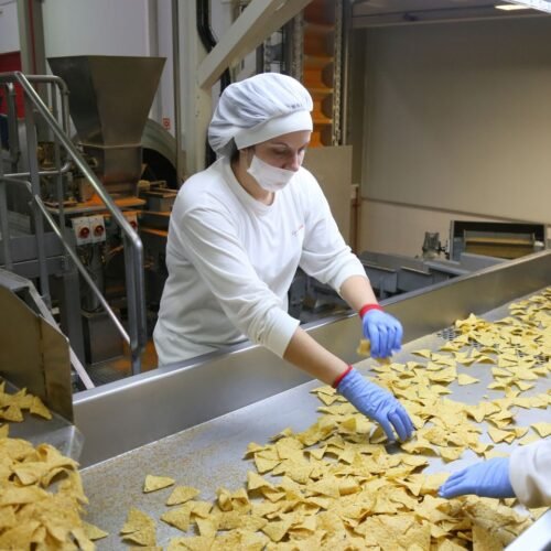 Herida una trabajadora de 20 años tras quedar atrapada en una máquina de patatas en Brahojos de Medina
