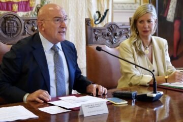 El PSOE pide rectificar a PP y Vox el protocolo de ayudas a la vivienda que excluye la violencia de género: “Es grave”