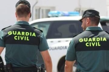 Investigan el hallazgo de un tercer cadáver en el pueblo de León donde encontraron a los dos amigos fallecidos