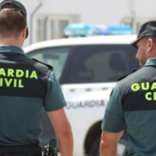 Investigan el hallazgo de un tercer cadáver en el pueblo de León donde encontraron a los dos amigos fallecidos