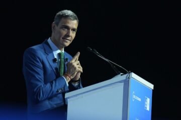 El Gobierno marca las normas: los propietarios no pueden alquilar su vivienda a turistas sin autorización de los vecinos