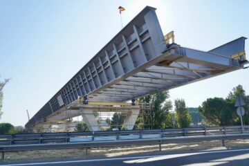 Una obra en la N-601 provoca retenciones y cortes en Valladolid: el Ministerio de Puente no avisó a la Policía