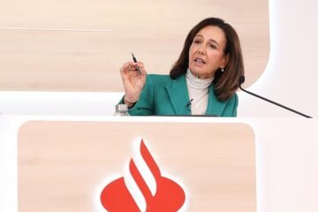 El Santander recibe la autorización de la Fed a la compra de Webster pese al ruido político