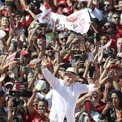 Lula lanza su campaña con un discurso enfocado en la seguridad y los programas sociales