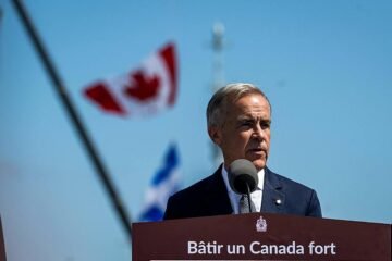 Canadá responde a la guerra comercial de Trump y anuncia aranceles de hasta el 50% para EE.UU.