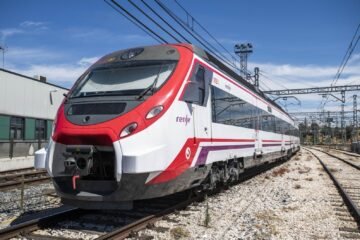 Renfe aumenta desde septiembre las frecuencias en tres líneas de Cercanías de Valencia