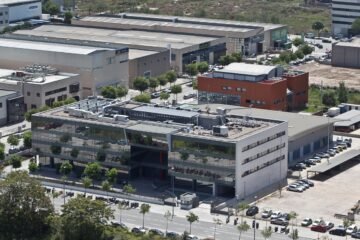 Seis ofertas pugnan por el megacontrato de telecomunicaciones de la Generalitat de Cataluña