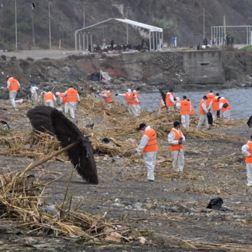 Última hora de la entrada de inmigrantes a Ceuta, en directo | Infancia confía en trasladar a las niñas “en pocas semanas” pero admite que no ha enviado aún una propuesta concreta a Ceuta