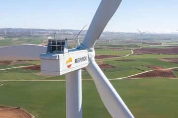 Repsol ultima el desarrollo de un megaparque renovable en EE.UU. que refuerza las relaciones con Trump