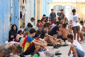 Última hora de la entrada de inmigrantes a Ceuta, en directo | El Gobierno asegura que ningún informe de inteligencia alertó de la magnitud de la crisis de Ceuta